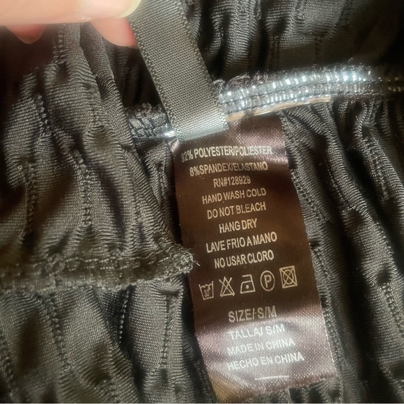 TikTok Leggings NWOT by New Mix - Picture 5 of 9